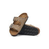 Birkenstock Chancletas y Sandalias Mujer Arizona Rivet LEVE BEIGE vista trasera