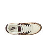 Nike Zapatillas Mujer WMNS AIR MAX 90 vista frontal girada 45º