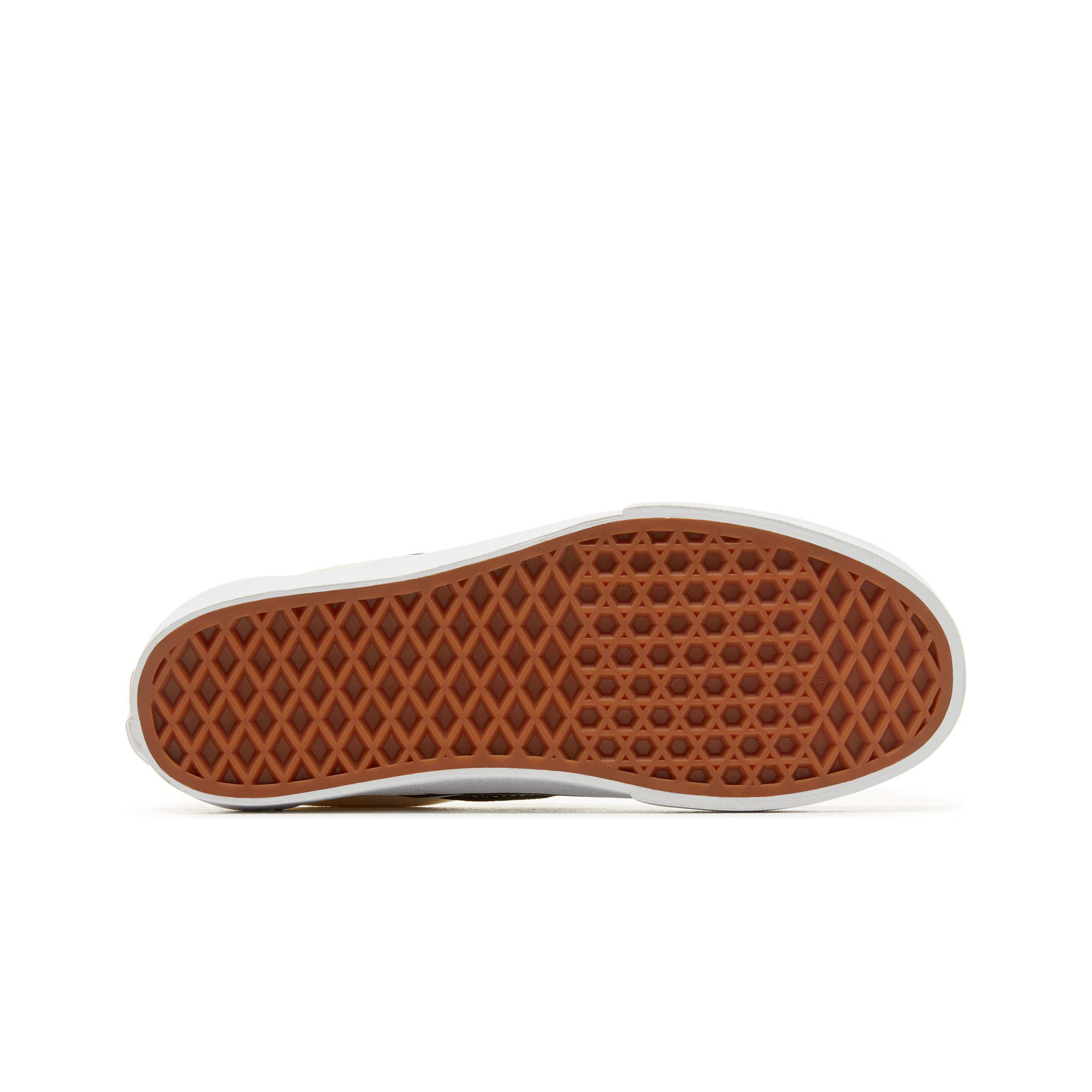Vans Zapatillas Mujer UA Classic Slip-On Platform vista trasera Vans Zapatillas Mujer UA Classic Slip-On Platform vista trasera