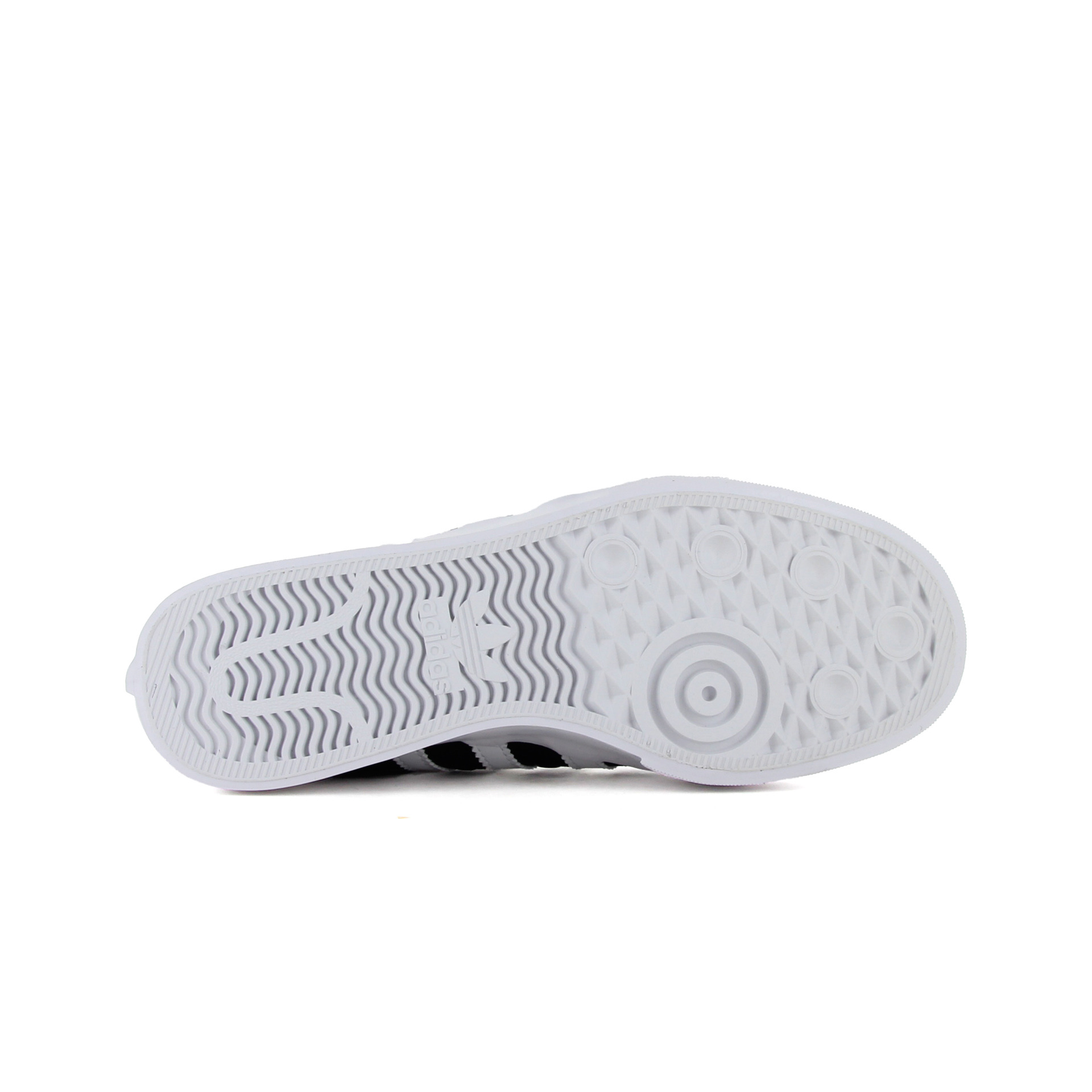 adidas Zapatillas Mujer NIZZA PLATFORM MID W vista frontal girada 45º adidas Zapatillas Mujer NIZZA PLATFORM MID W vista frontal girada 45º