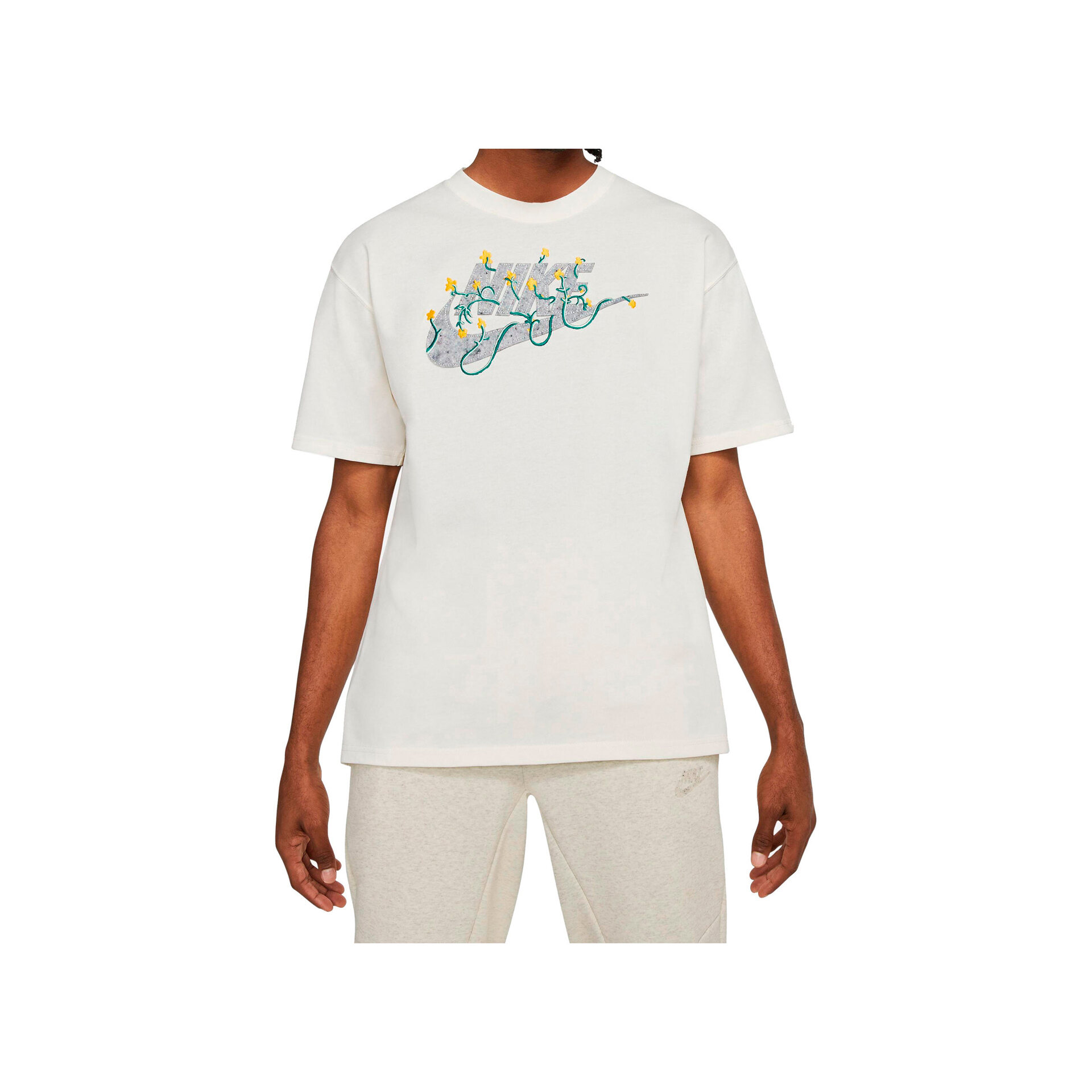 Nike Camiseta Hombre M NSW TEE M2Z EMBROID HBR vista frontal Nike Camiseta Hombre M NSW TEE M2Z EMBROID HBR vista frontal