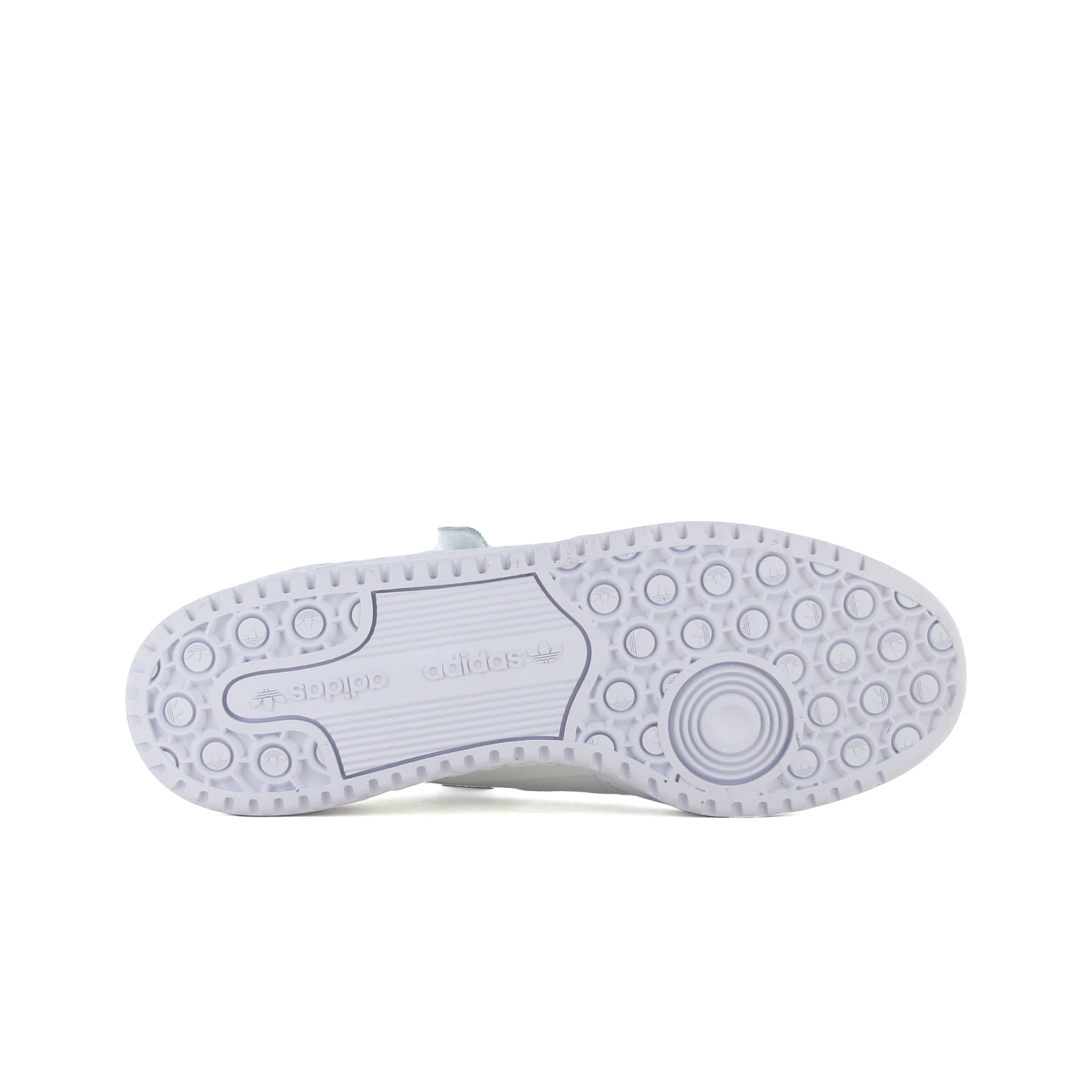 adidas Zapatillas Hombre FORUM LOW vista frontal girada 45º adidas Zapatillas Hombre FORUM LOW vista frontal girada 45º