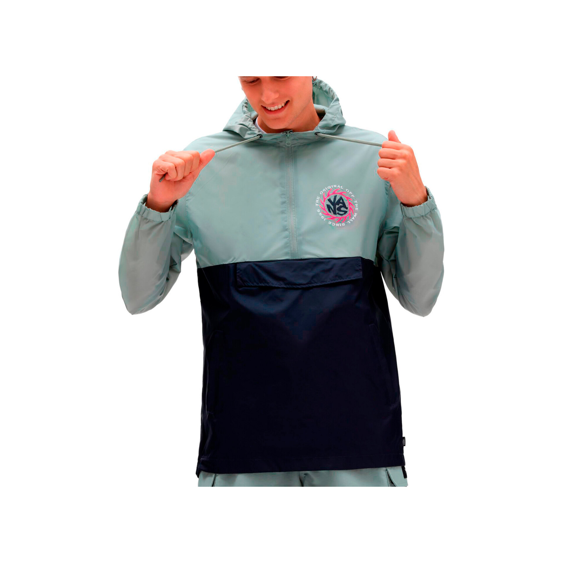 Vans Chaqueta Hombre SUMMER CAMP WINDBREAKER vista frontal Vans Chaqueta Hombre SUMMER CAMP WINDBREAKER vista frontal