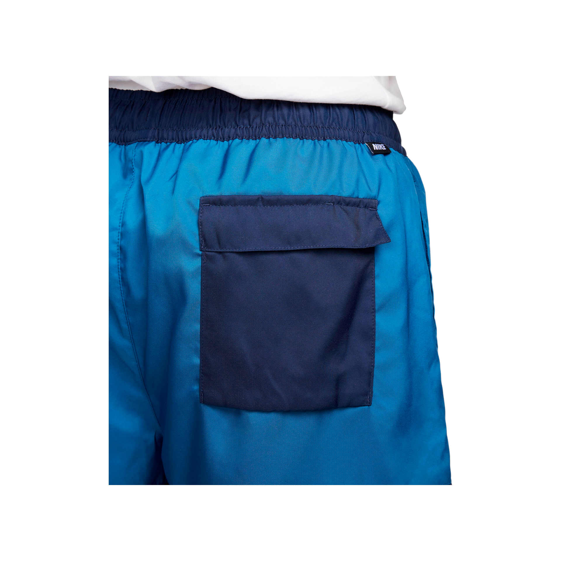 Nike Pantalón Corto Hombre M NSW SPE WVN FLOW LONG SHORT 05 Nike Pantalón Corto Hombre M NSW SPE WVN FLOW LONG SHORT 05