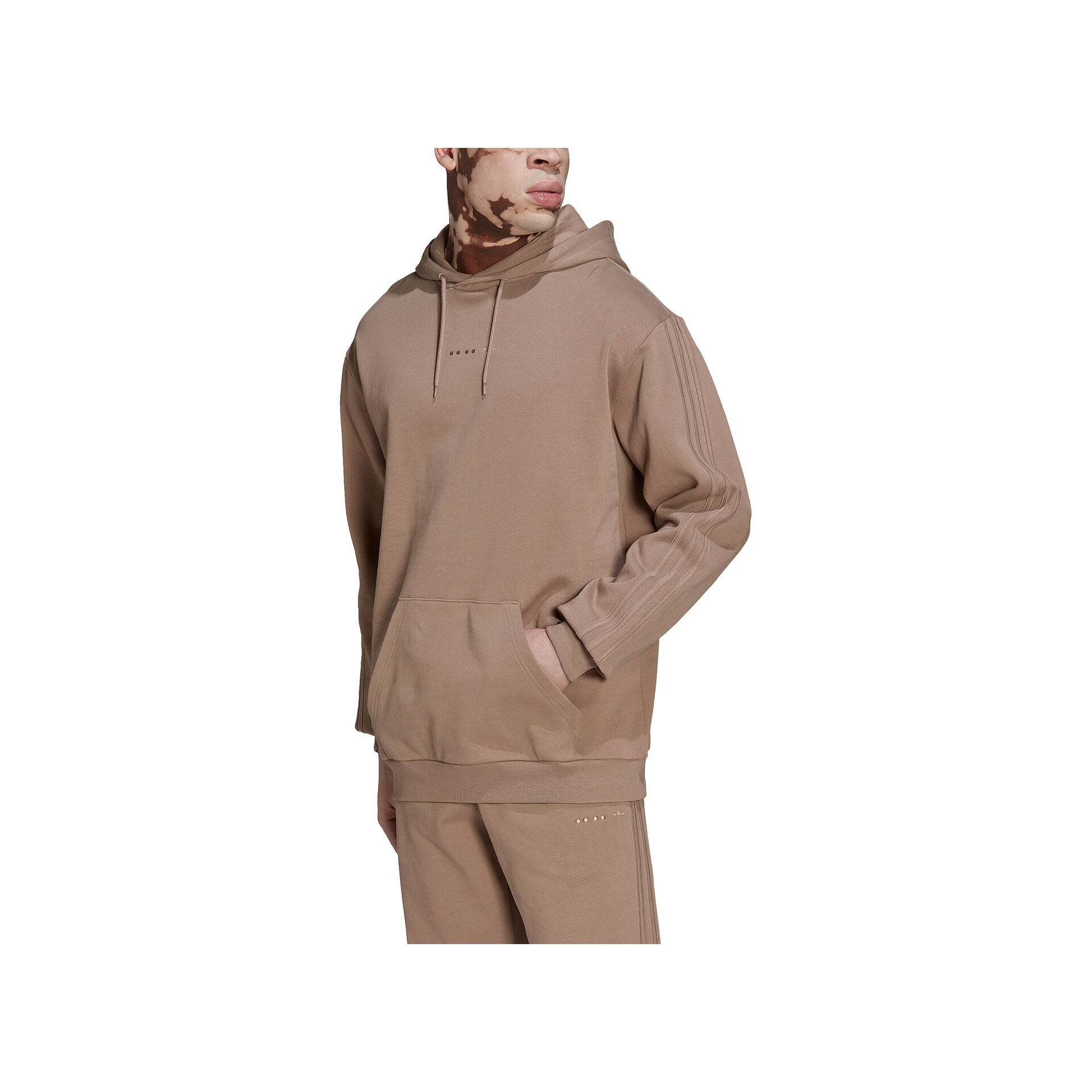 adidas Sudadera Hombre ESS LOGO HOODIE vista trasera adidas Sudadera Hombre ESS LOGO HOODIE vista trasera
