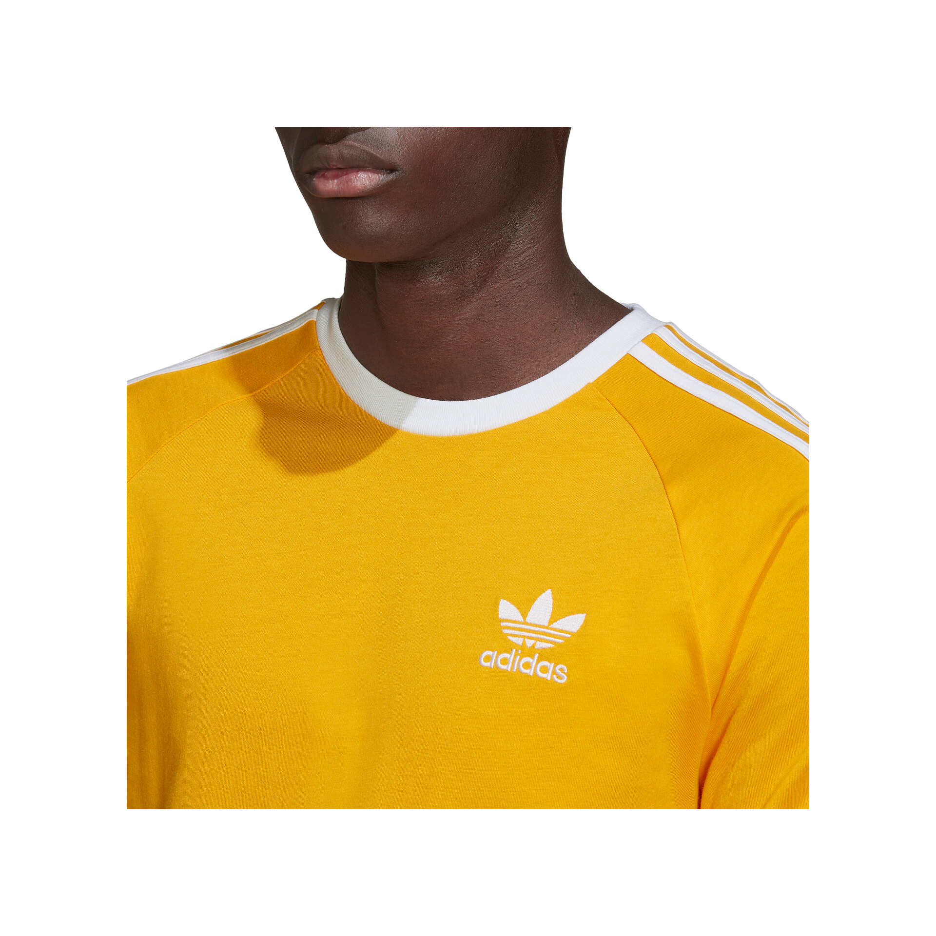 adidas Camiseta Hombre 3-STRIPES TEE 04 adidas Camiseta Hombre 3-STRIPES TEE 04