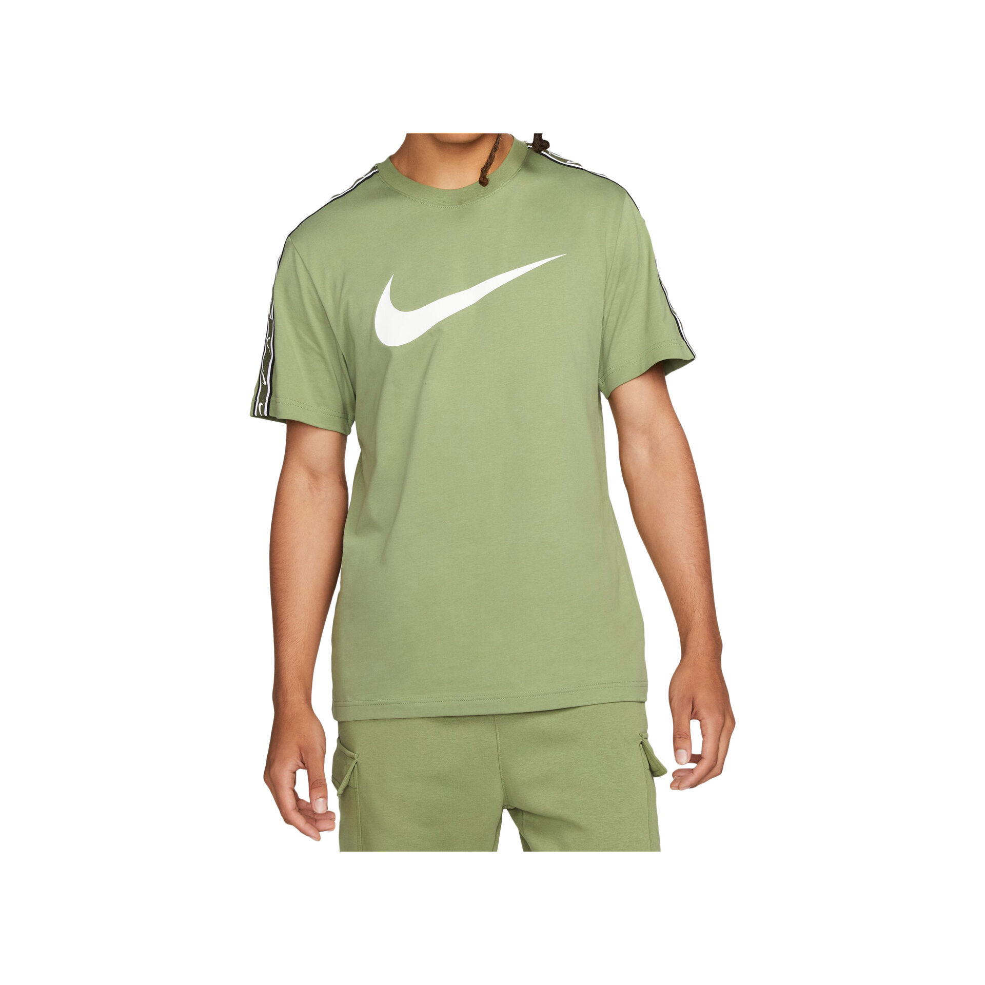 Nike Camiseta Hombre M NSW REPEAT SW SS TEE vista frontal Nike Camiseta Hombre M NSW REPEAT SW SS TEE vista frontal