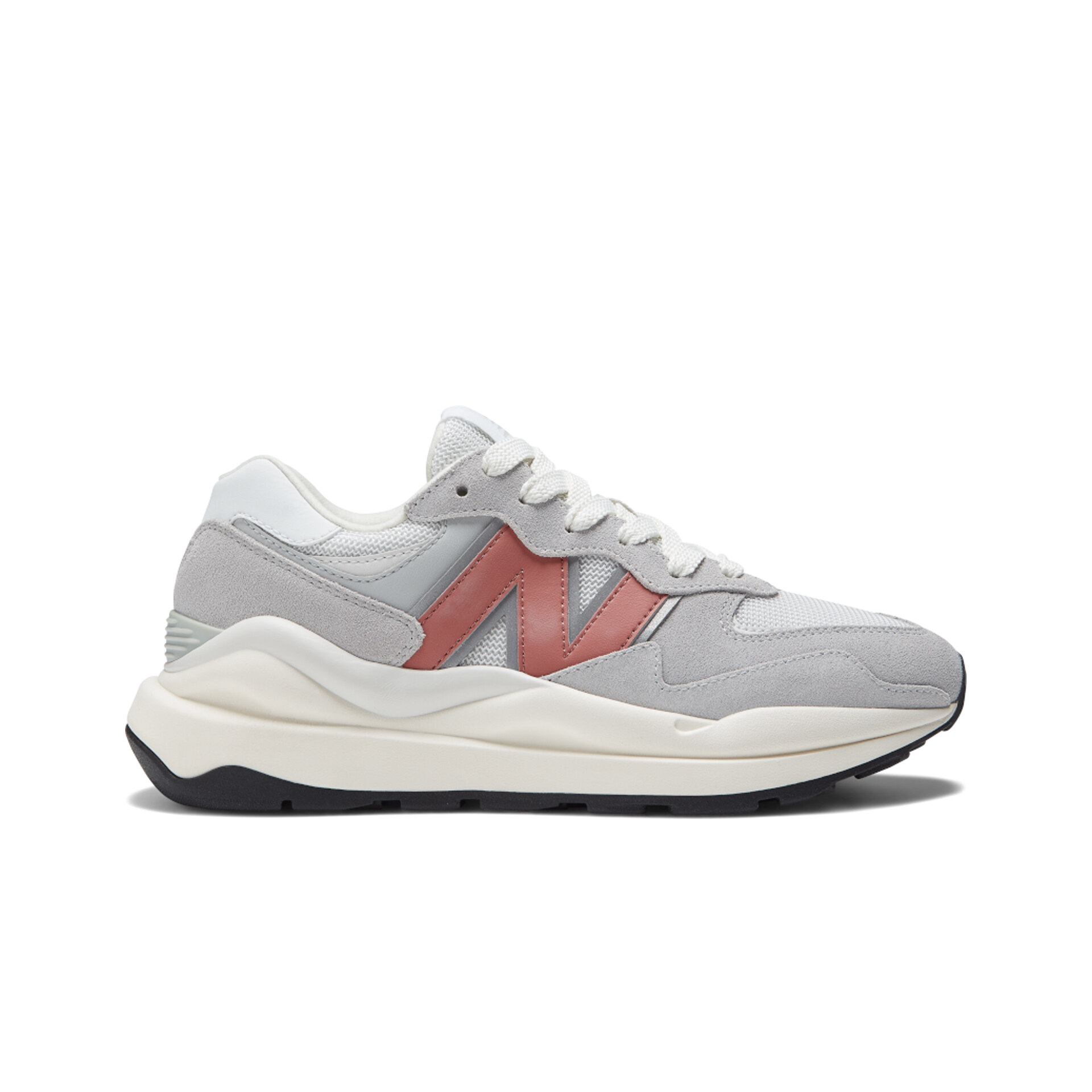 New Balance Zapatillas Mujer 57/40 lateral exterior New Balance Zapatillas Mujer 57/40 lateral exterior