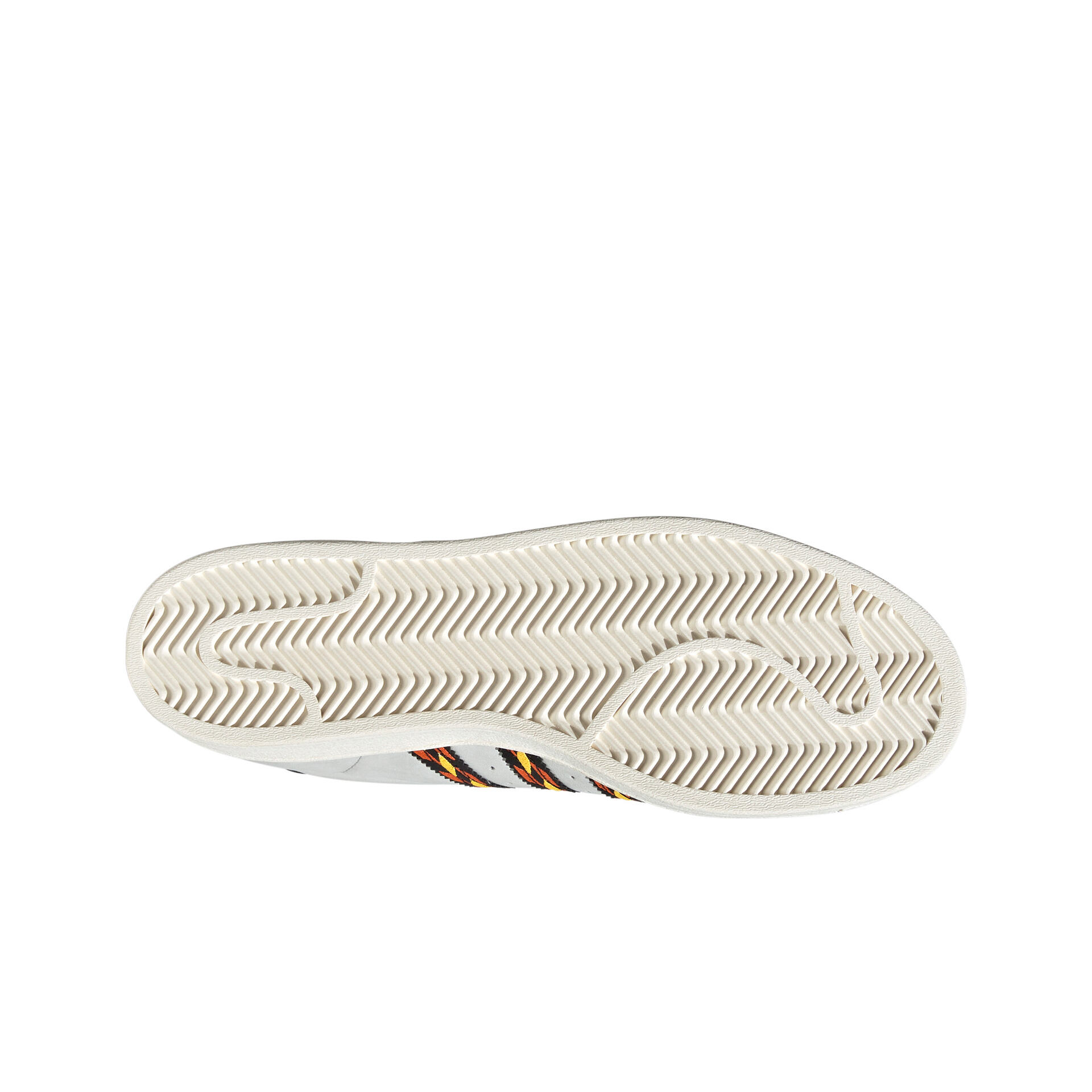 adidas Zapatillas Hombre SUPERSTAR vista frontal girada 45º adidas Zapatillas Hombre SUPERSTAR vista frontal girada 45º