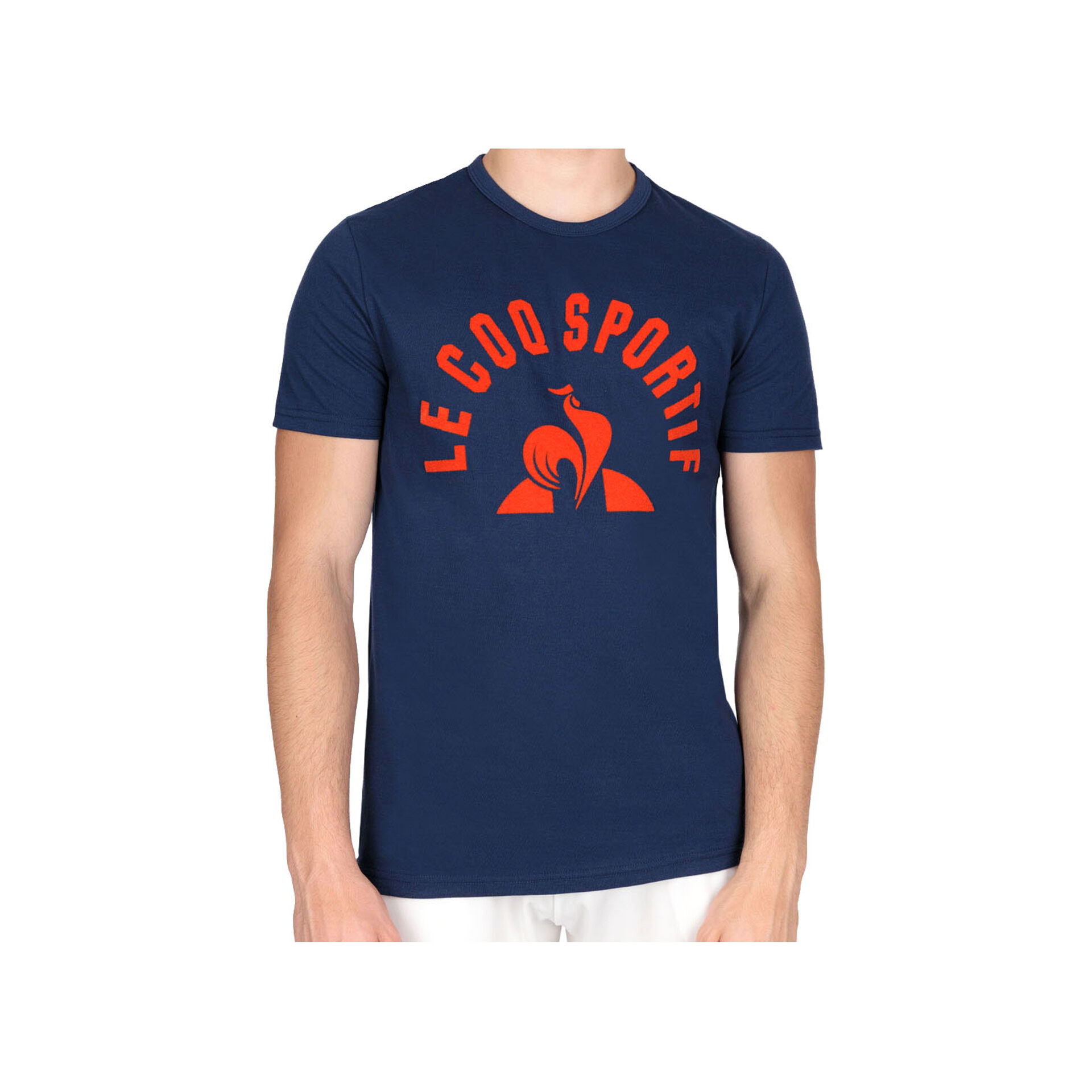 Le Coq Sportif Camiseta Hombre BAT Tee SS N2 M vista frontal Le Coq Sportif Camiseta Hombre BAT Tee SS N2 M vista frontal