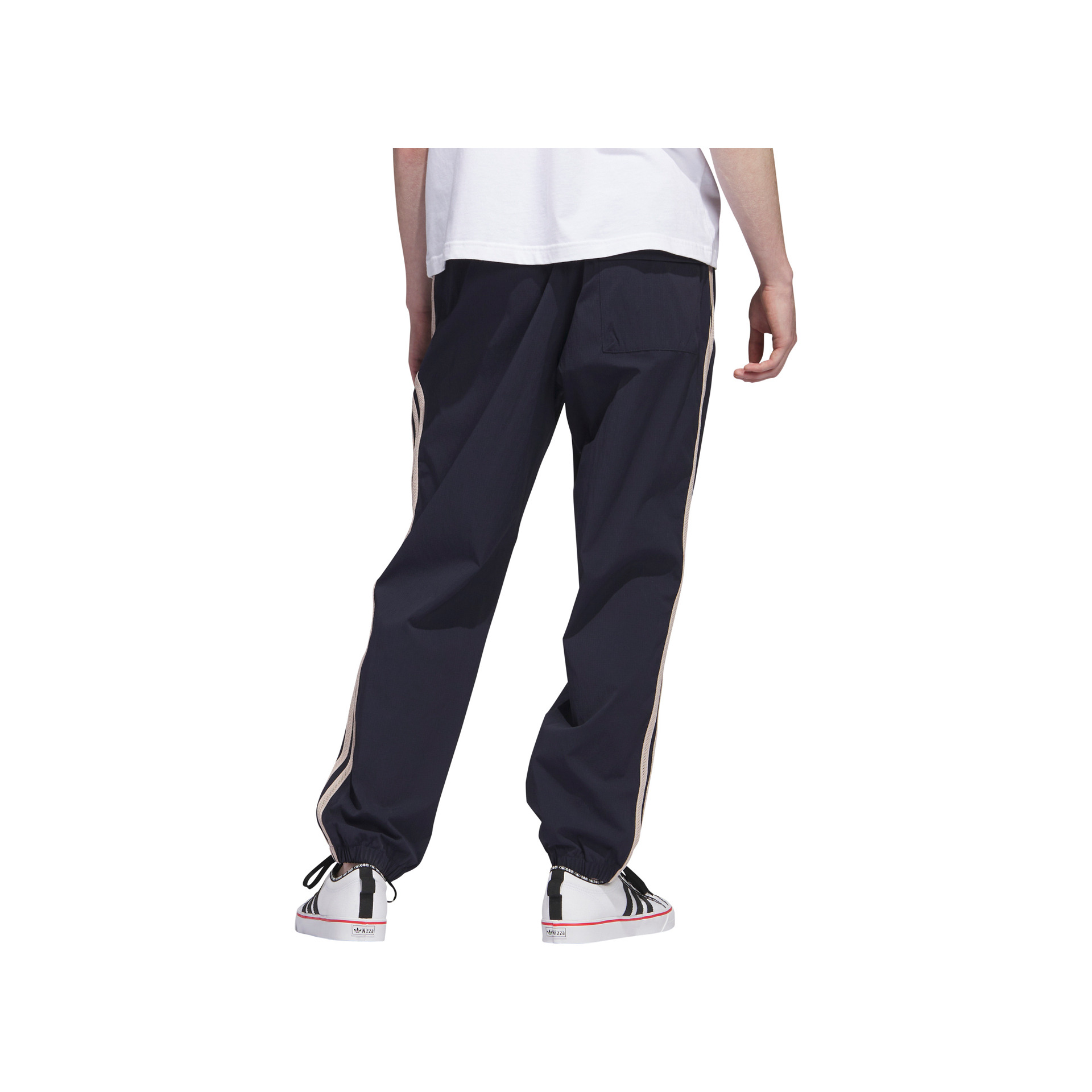 adidas Pantalón Hombre WOVEN PANT vista trasera adidas Pantalón Hombre WOVEN PANT vista trasera