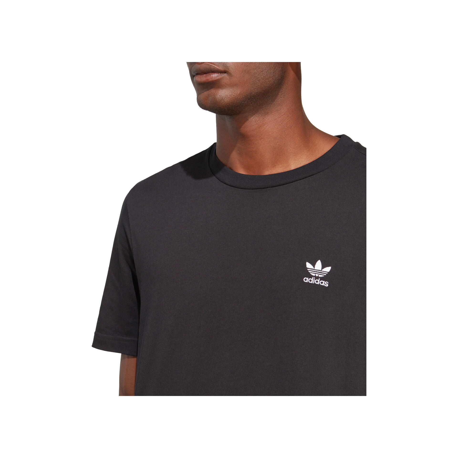 adidas Camiseta Hombre ESSENTIAL TEE 04 adidas Camiseta Hombre ESSENTIAL TEE 04