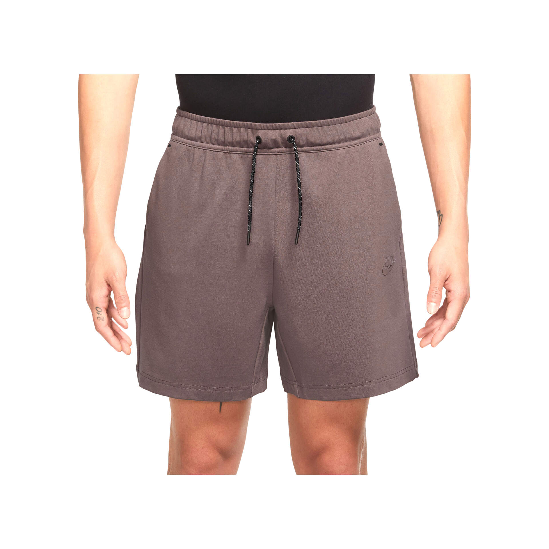 Nike Pantalón Corto Hombre M NK TECH SHORT LGHTWHT vista frontal Nike Pantalón Corto Hombre M NK TECH SHORT LGHTWHT vista frontal