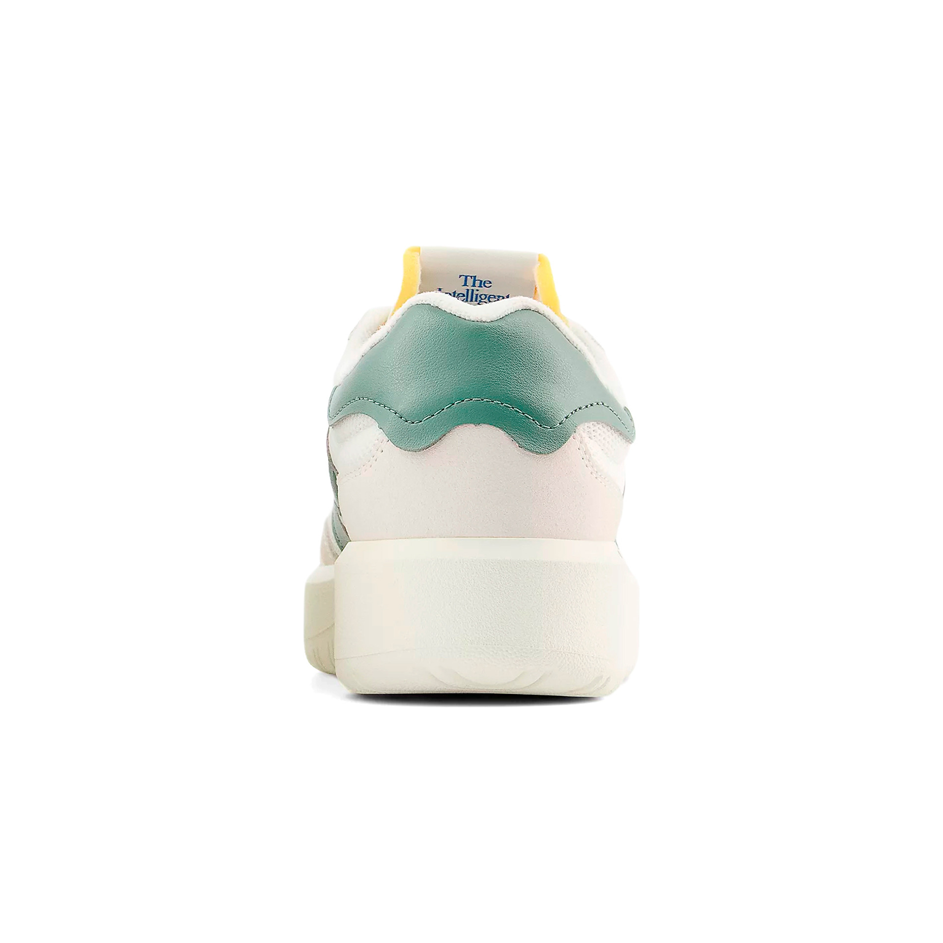 New Balance Zapatillas Mujer CT302RO vista trasera New Balance Zapatillas Mujer CT302RO vista trasera