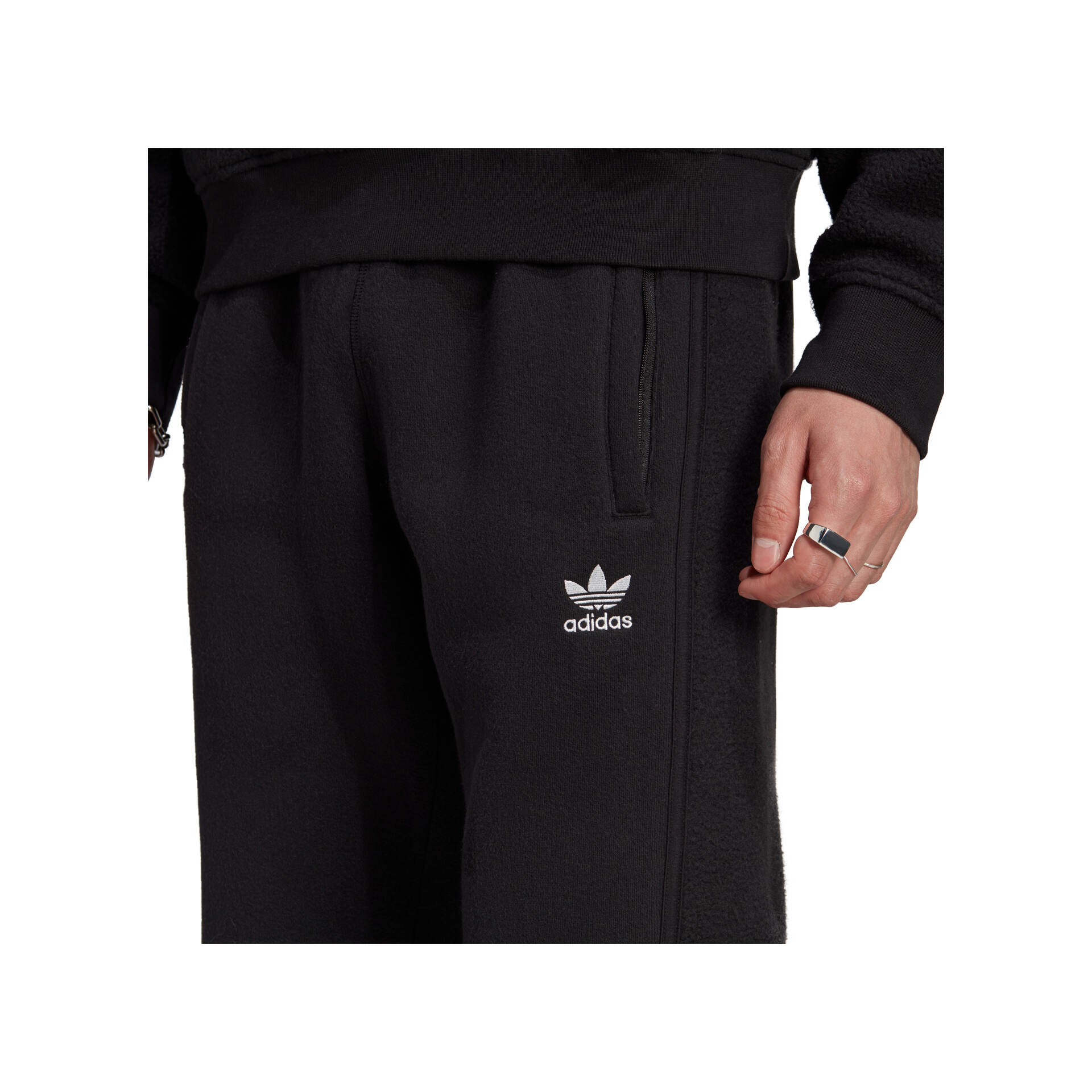 adidas Pantalón Hombre ESS+ SWP RVS 03 adidas Pantalón Hombre ESS+ SWP RVS 03