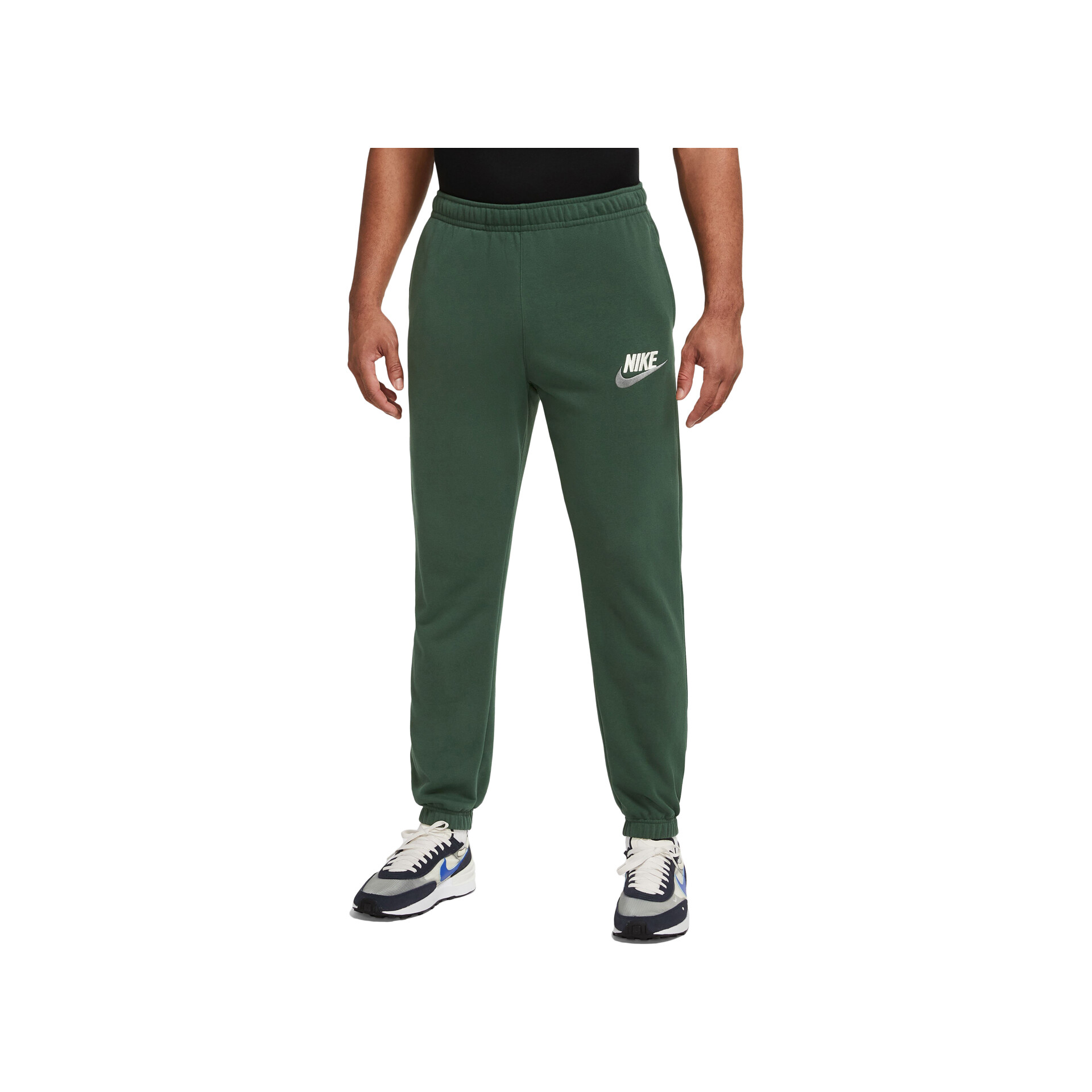 Nike Pantalón Hombre M NK CLUB+ FT CF PANT LBR vista frontal Nike Pantalón Hombre M NK CLUB+ FT CF PANT LBR vista frontal