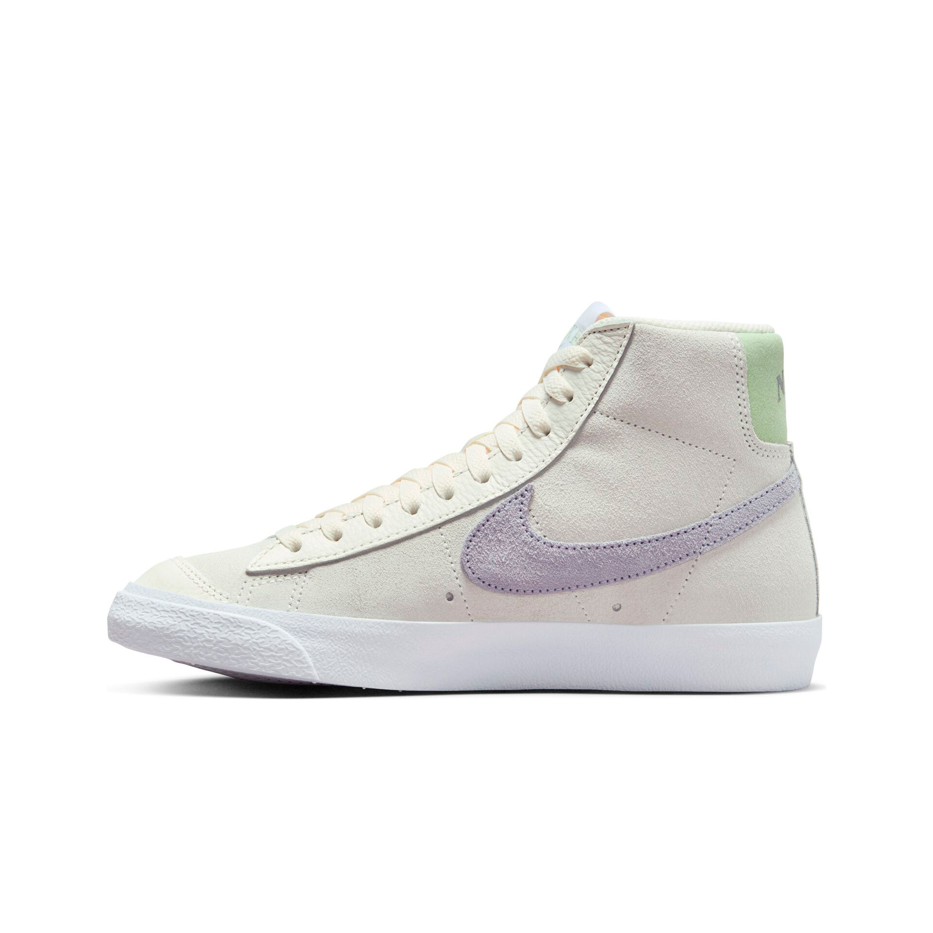 Nike Zapatillas Mujer WMNS NIKE BLAZER MID '77 puntera Nike Zapatillas Mujer WMNS NIKE BLAZER MID '77 puntera