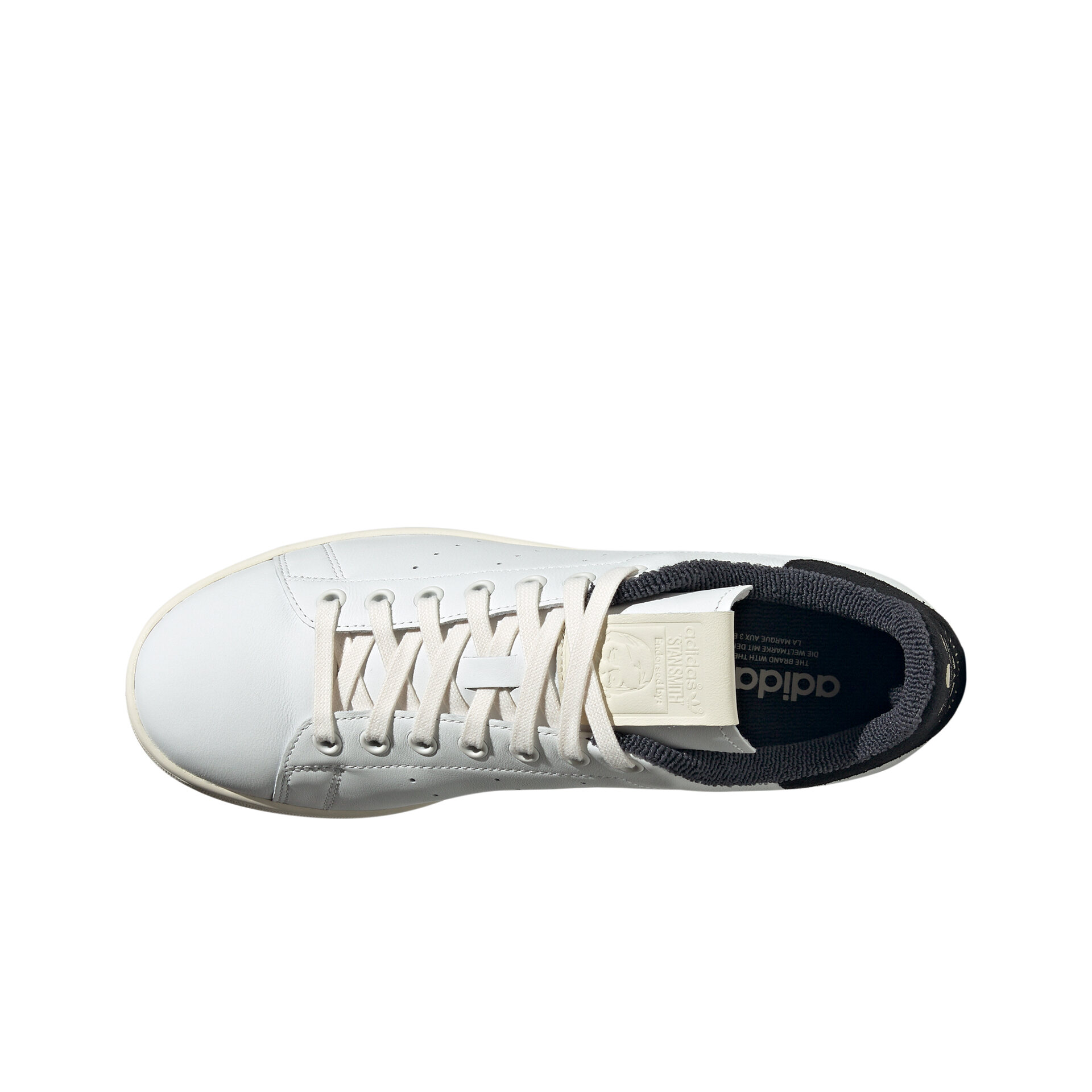 adidas Zapatillas Hombre STAN SMITH vista frontal girada 45º adidas Zapatillas Hombre STAN SMITH vista frontal girada 45º