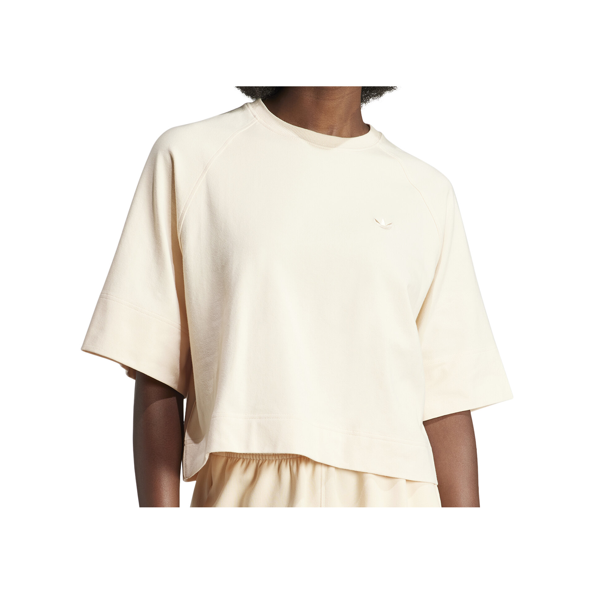 adidas Camiseta Mujer ESS T-SHIRT vista frontal adidas Camiseta Mujer ESS T-SHIRT vista frontal