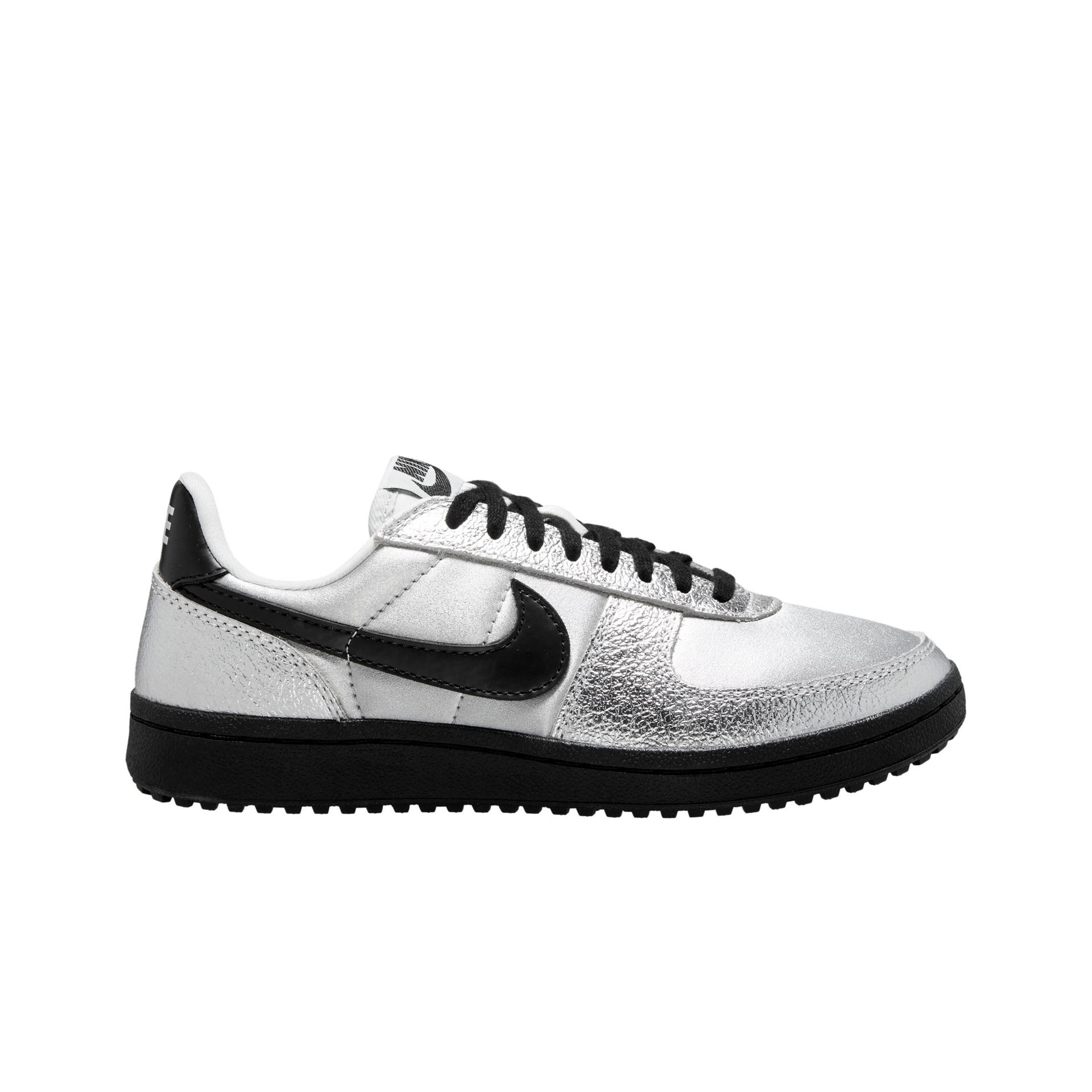Nike Field General (W)