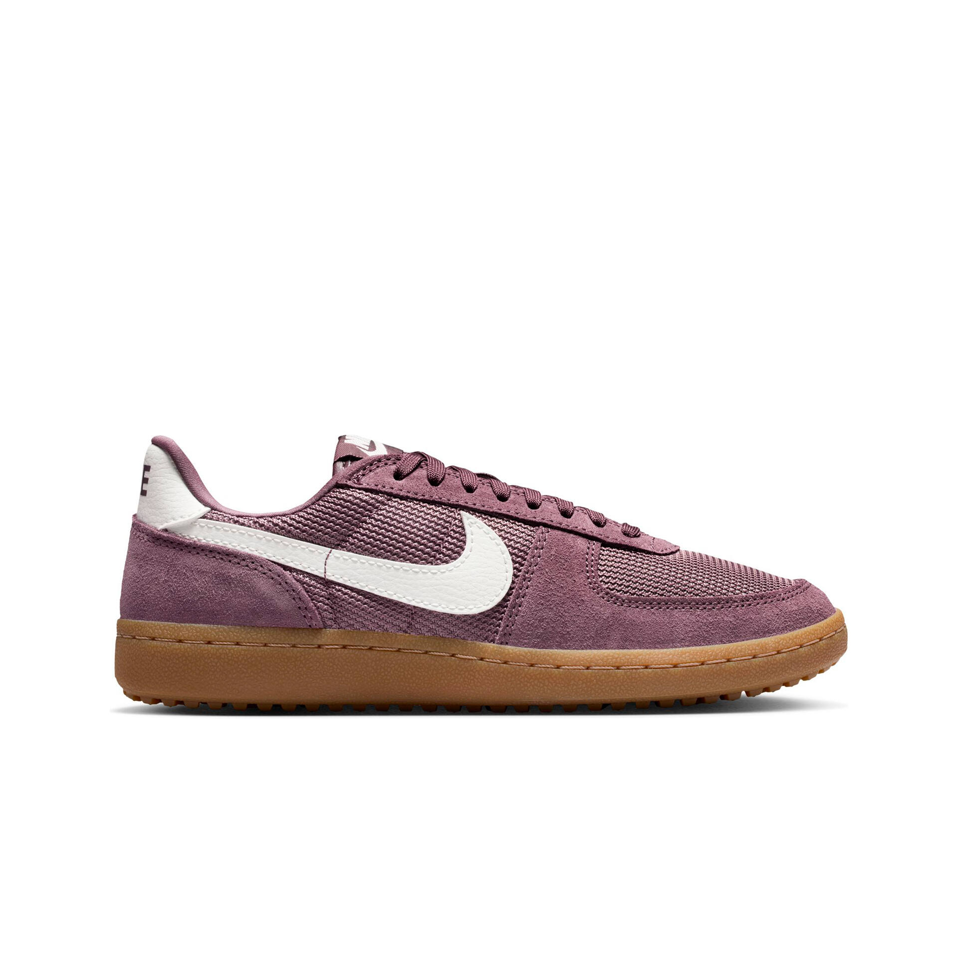 Nike Field General (W)